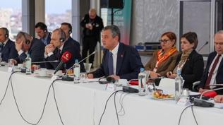 Türkiye'yi yurt dışına şikayet eden Özgür Özel'e tepki yağdı: Çok kötü bir sicil