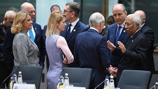 AB'den Ukrayna'ya 2 y�l i�in 90 milyar avro