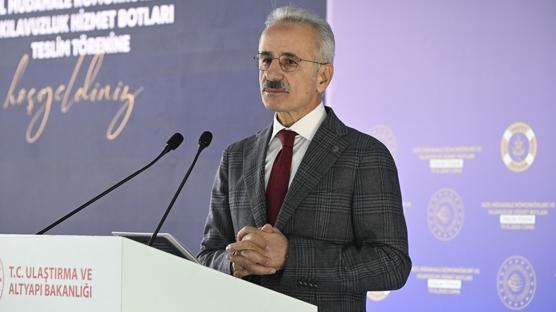 Bakan Uralo�lu: T�rkiye, denizcilikte b�lgesel bir g�� olman�n �tesine ge�erek k�resel �l�ekte iddias�n� b�y�t�yor