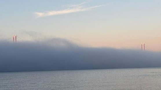 �anakkale Bo�az� sis nedeniyle transit gemi ge�i�lerine kapat�ld�