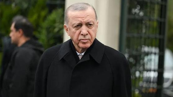 Cumhurbaşkanı Erdoğan cuma namazını Hz. Ali Camisi'nde kıldı