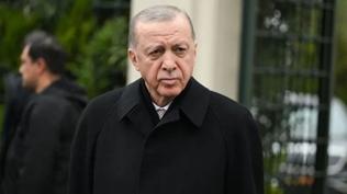 Cumhurbaşkanı Erdoğan cuma namazını Hz. Ali Camisi'nde kıldı