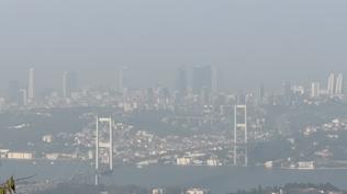 İstanbul güne sisle uyandı