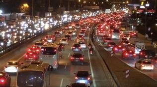 Trafik �� g�nd�r zirve seviyede