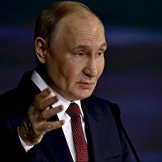 Putin'den NATO'ya net mesaj: Sayg� olursa �at��ma olmaz