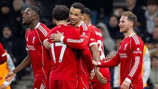 Liverpool, Tottenham deplasman�nda kazand�