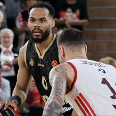 Monaco, Bayern M�nih'i farkl� ge�ti