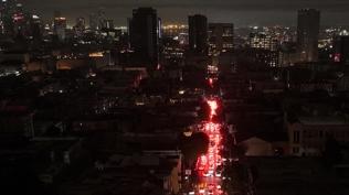 ABD'de elektrik krizi! 130 bin ev ve i� yeri karanl�kta kald�