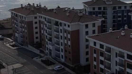 'Asr�n felaketi'nden 5 g�nl�kken kurtuldu, 3 ya��nda evi oldu