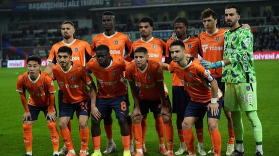 Ba�ak�ehir sahas�nda Gaziantep FK'y� a��rlayacak