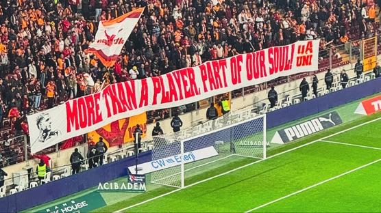 Galatasaray taraftar�ndan Icardi'ye '�zel' destek