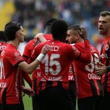 Gen�lerbirli�i'nin konu�u Trabzonspor