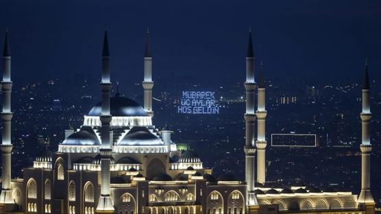 M�barek �� aylar bug�n ba�l�yor