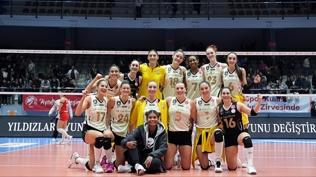 Sultanlar Ligi'nde ilk yar�y� Vak�fBank lider kapatt�