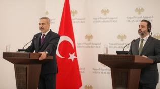 Ankara'dan �am'a kritik ziyaret! Bakan Fidan: SDG, Suriye'ye entegre olmal�