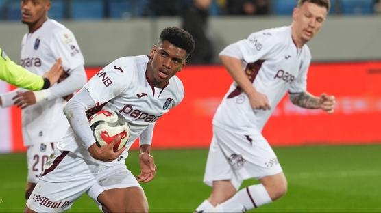 Felipe Augusto: �zg�n bitirdi�im bir ma� oldu