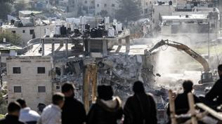 Soyk�r�mc� �srail bu kez de evlere sald�rd�: Y�zlerce Filistinli evsiz kald�