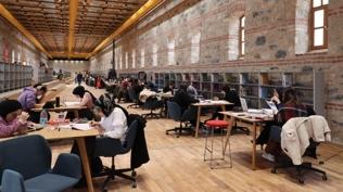 Bakan Ersoy duyurdu: K�t�phanelerde y�l sonu kullan�c� hedefi 39 milyonun �zerinde