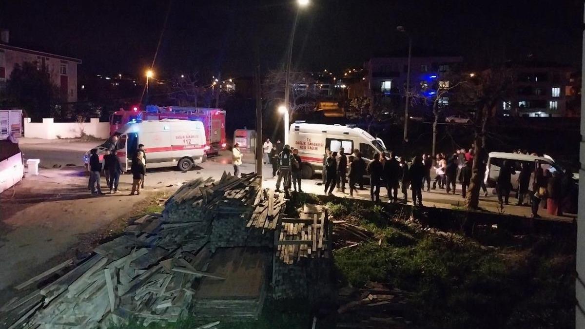 Büyükçekmece'de kaza: 2 genç hayatını kaybetti