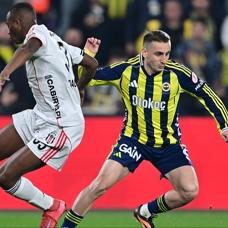 Fenerbah�e'de derbide 13 eksik