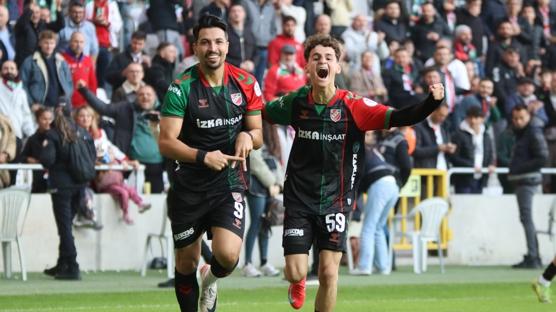 Kar��yaka ligin ilk yar�s�n� 3 puanla kapad�