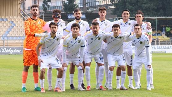 Menemen FK, devreye play-off hatt�n�n gerisinde girdi