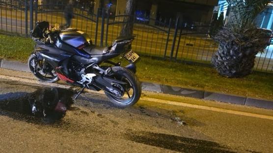 Samsun'da motosiklet otomobille �arp��t�: 1 can kayb�