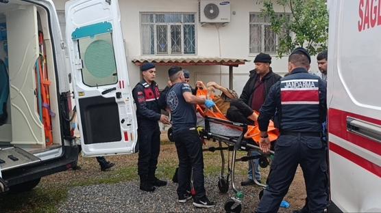 Aile i�i tart��ma kanl� bitti! Babas�n� ve yengesini tabancayla vurdu