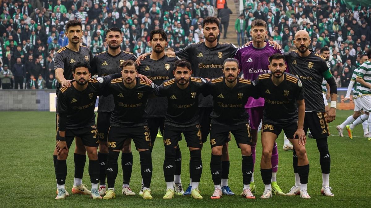 Alia�a, kupada 90'da puan� kapt�