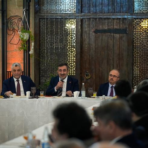 Depremin etkileri art�k giderildi! Y�lmaz'dan enflasyon mesaj�: 2026 d�n�m y�l� olacak