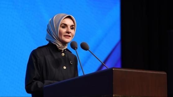 Dijital d�nyada �ocuklar i�in seferberlik... Bakan G�kta�: 81 ilde �al��malar�m�za kararl�l�kla deva