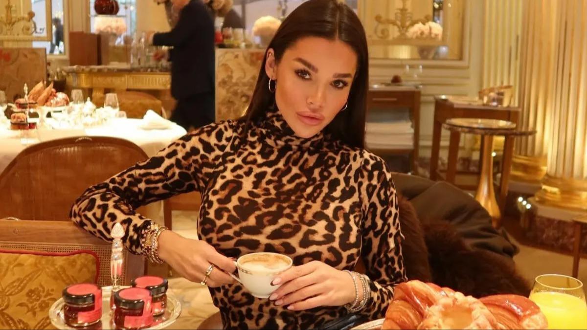 �nl� fenomen hakk�nda yakalama karar�