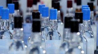 İstanbul ve Antalya'da sahte içki operasyonu