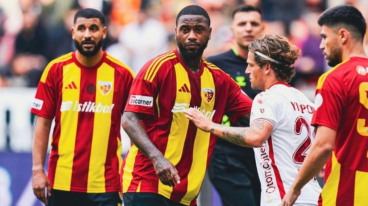 Kayserispor'un istatistikleri dikkat �ekti! 17 ma�ta 42 sar� ve 2 k�rm�z� kart