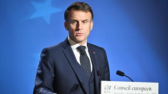 Macron'dan ABD'nin seyahat k�s�tlamas� karar�na tepki