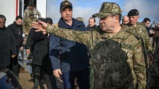 TSK komuta kademesi, Libya askeri heyetini ta��yan u�a��n d��t��� b�lgede incelemede bulundu