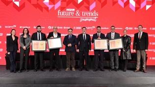 Ak�am Gazetesi Future&Trends dergisi, 21. y�l�n� zirveyle ta�land�rd�