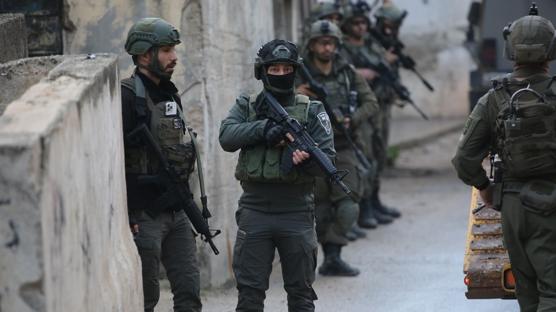 Bat� �eria'da i�galci �srail zulm�: 8 ayl�k bebe�i yaralad�lar