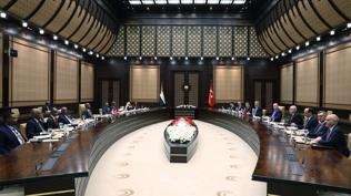 Cumhurba�kan� Erdo�an, Sudan Egemenlik Konseyi Ba�kan� Burhan ile �al��ma yeme�inde bir araya geldi