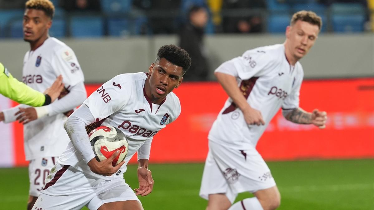 Felipe Augusto: Trabzonspor'da oynamak �ok b�y�k bir mutluluk