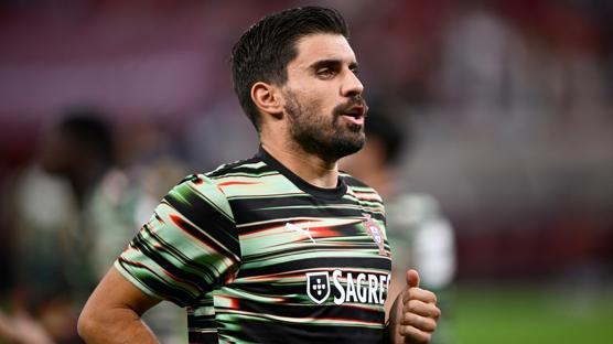 Manchester United, Ruben Neves'in peşinde