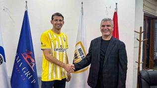 Menemen FK'da ilk ayr�l�k ger�ekle�ti