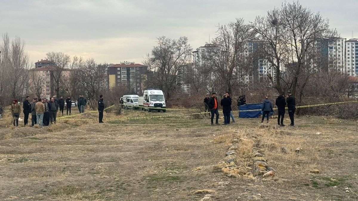 Ni�de'de kan donduran olay: Yanm�� halde bulundu