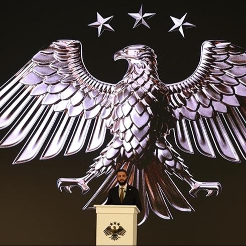 Suriye'de mali egemenlik hamlesi: Yeni para birimini piyasaya s�r�yor