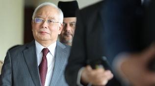 700 milyon dolarl�k skandalda karar ��kt�! Eski ba�bakan 25 dosyada su�lu bulundu