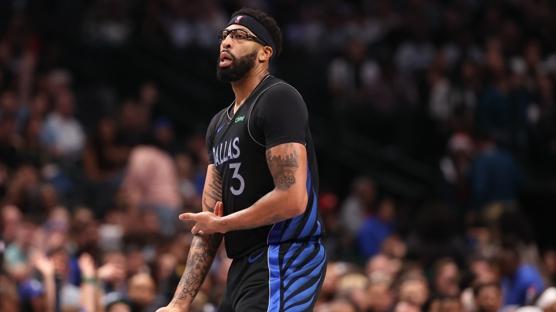 Anthony Davis sakatland�