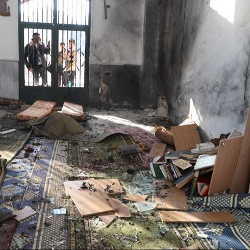 Humus'ta camide kanl� sald�r�� Arap �lkelerinden Suriye i�in dayan��ma mesaj�