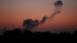 Suriye'nin g�neyinde bomba sesi: Aidiyeti belirsiz u�aktan hava sald�r�s�