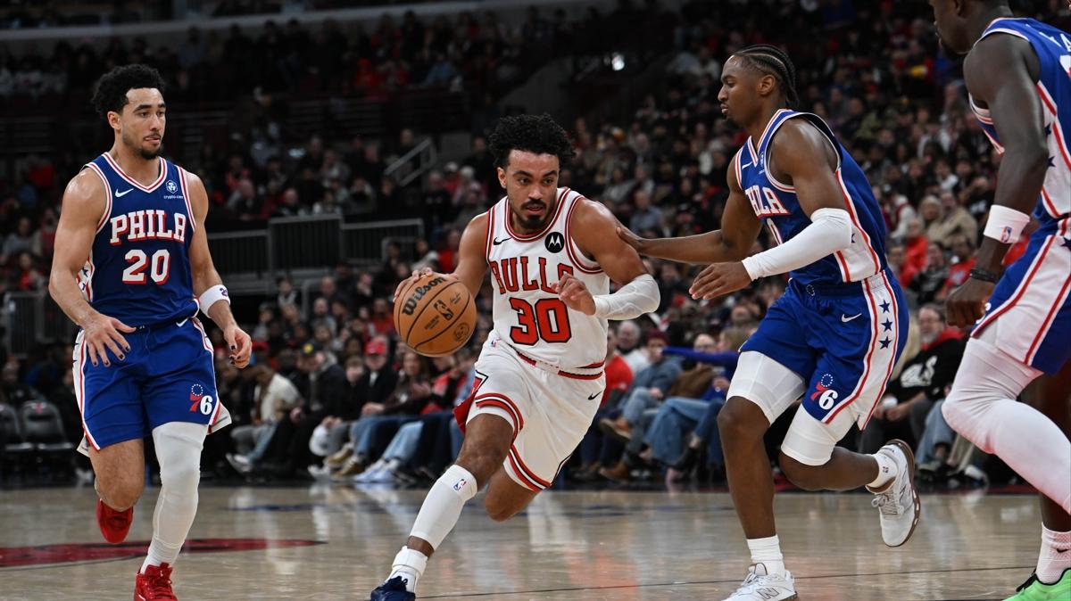 Bulls, 76ers'a �ans tan�mad�