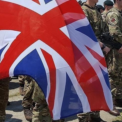 �ngiltere'den 'g�n�ll� askerlik e�itim' hamlesi